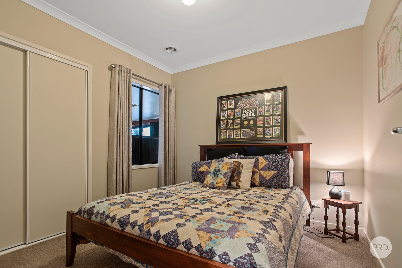 5 Arinya Close ASCOT 8