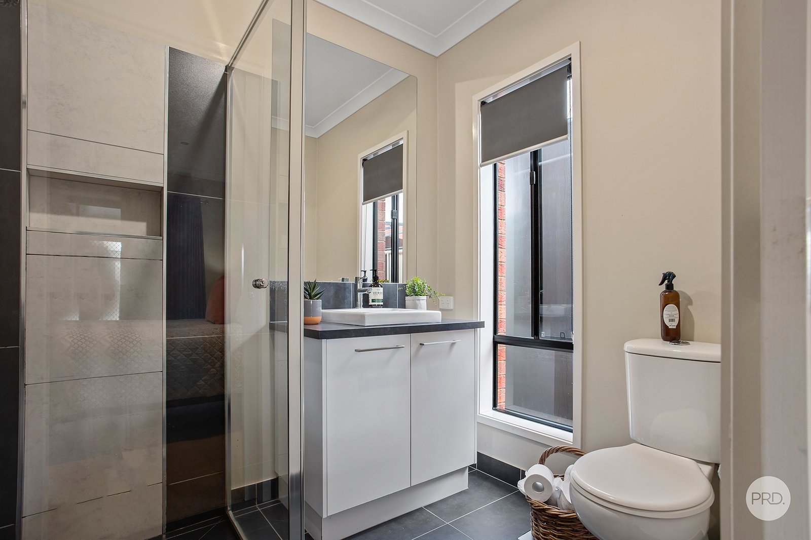 5 Arinya Close ASCOT 12