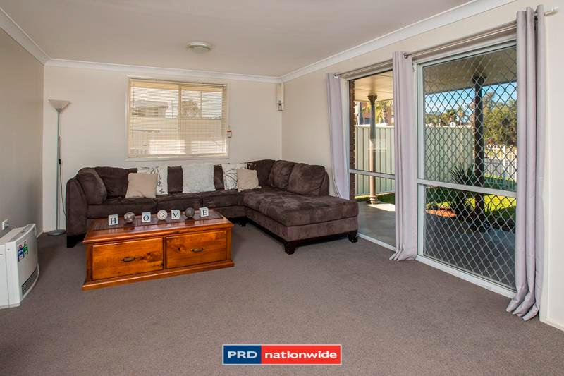 5 Arinya Street TAMWORTH 2