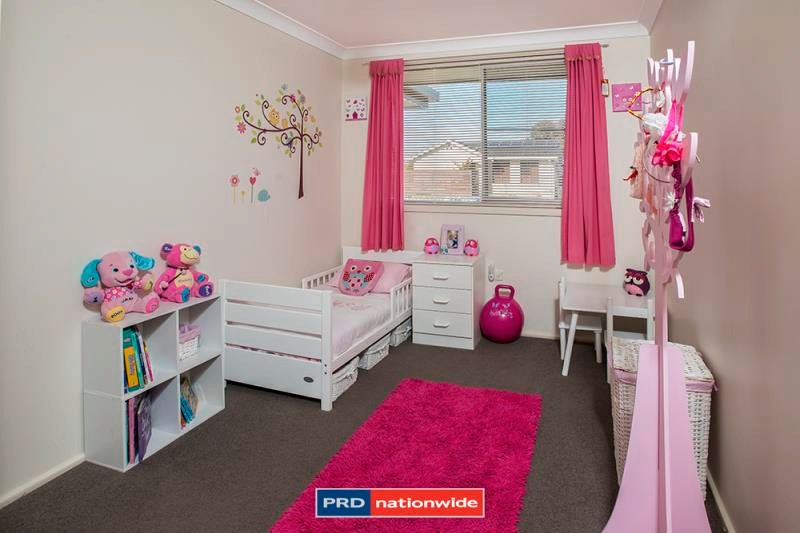 5 Arinya Street TAMWORTH 5