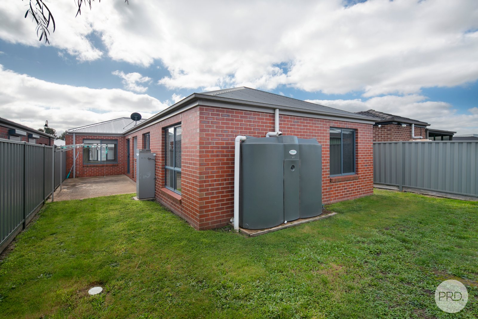 5 Ashwood Gardens MITCHELL PARK 11