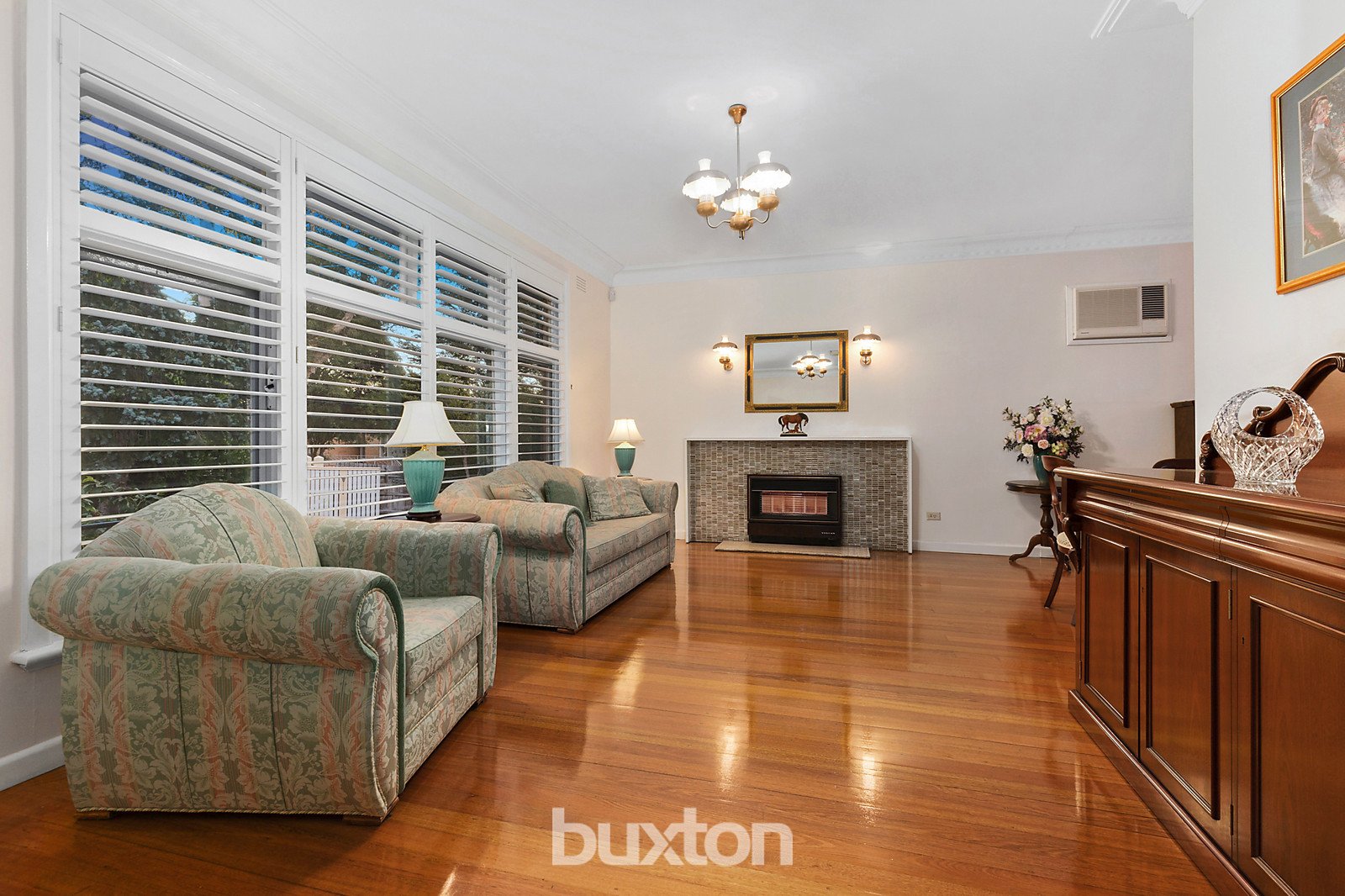 Gallery: 5 Aster Court