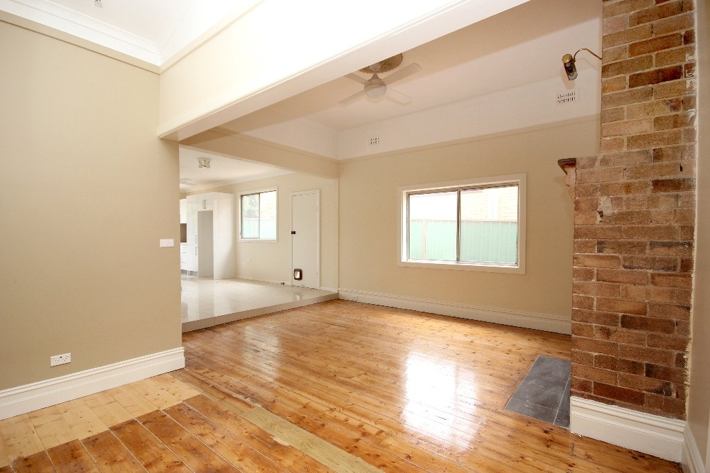 5 Austral Street KOGARAH 1