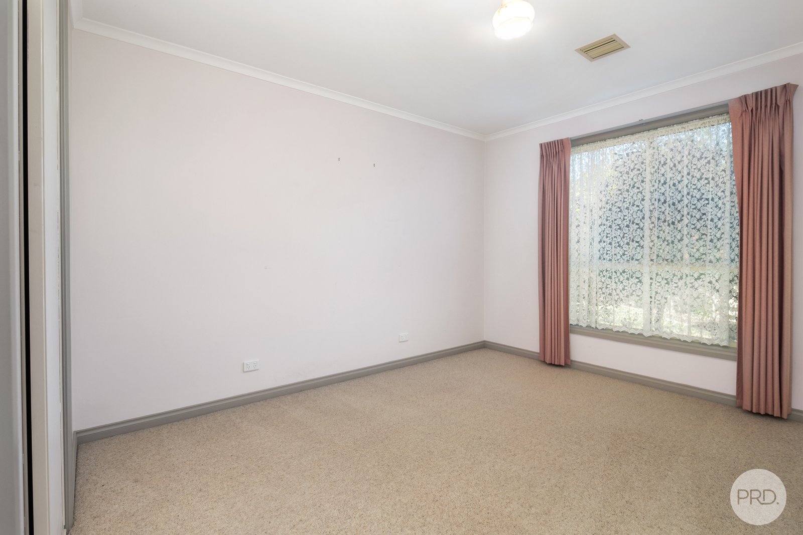 5 Balmoral Drive BALLARAT EAST 8