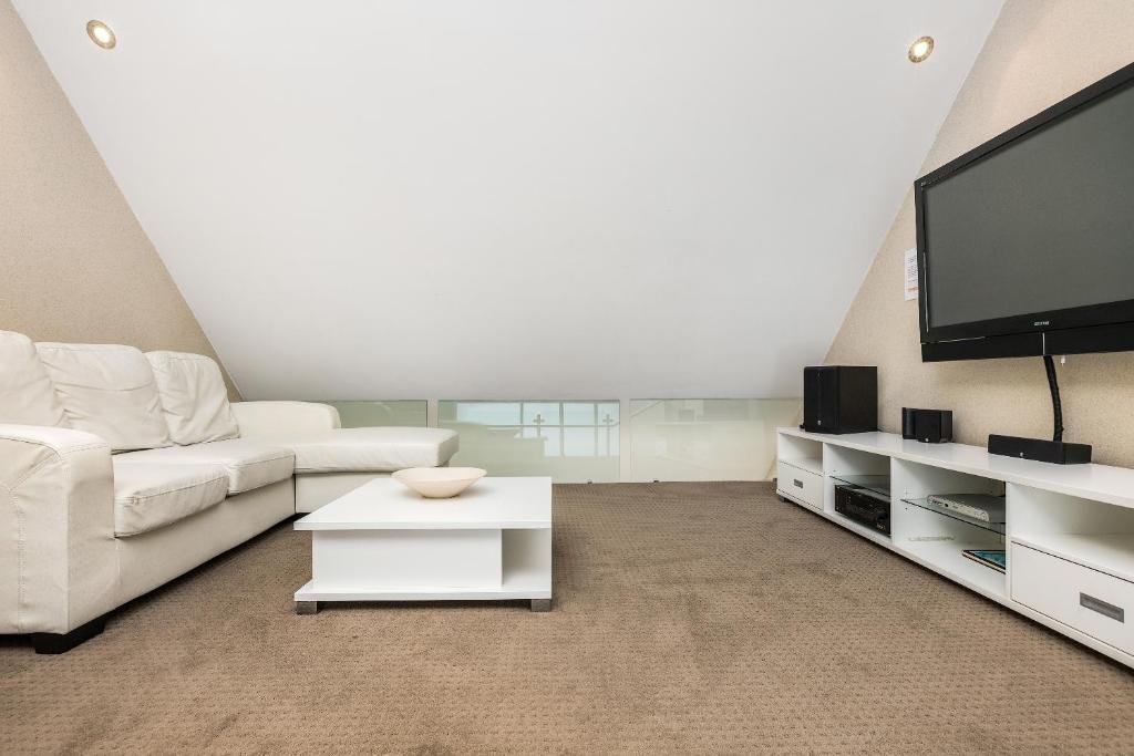 5 Banyan Court ASHMORE 5