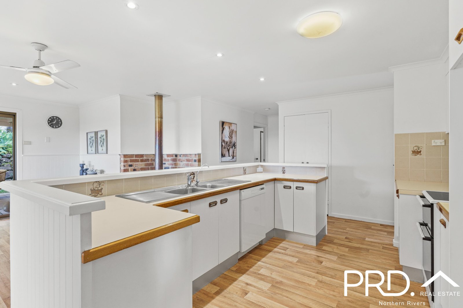 5 Barr Scott Drive LISMORE HEIGHTS 7