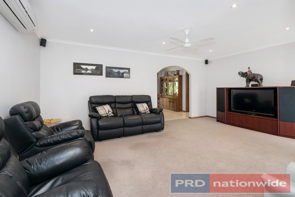 5 Barrington Court MOUNT CLEAR 4