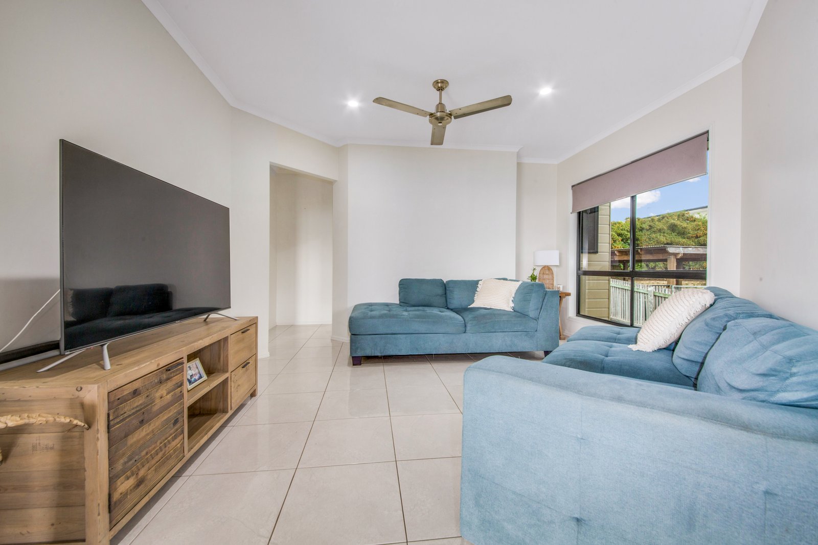 5 Bauhinia Street BOYNE ISLAND 7