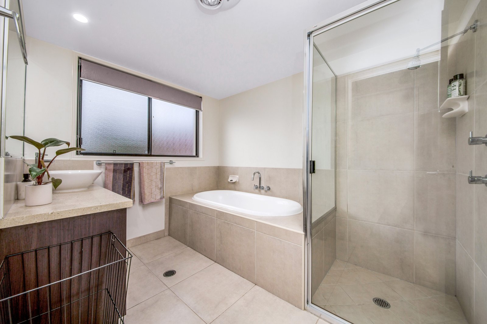 5 Bauhinia Street BOYNE ISLAND 9