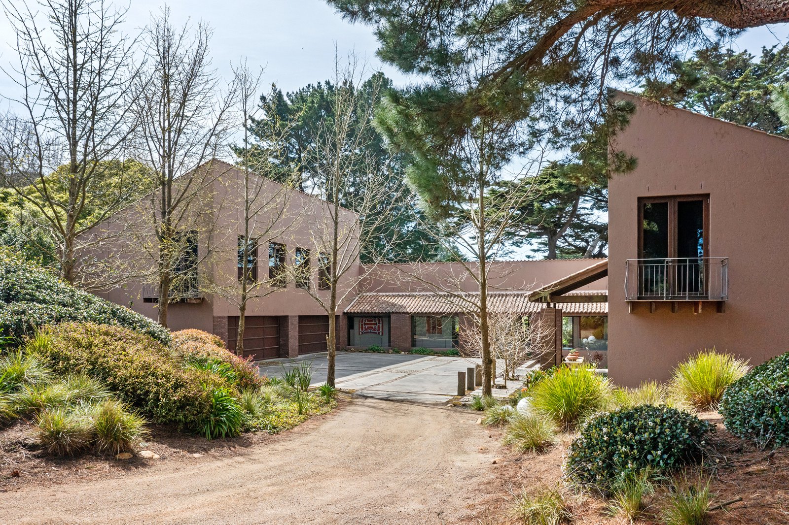 Gallery: 5 Baynes Road