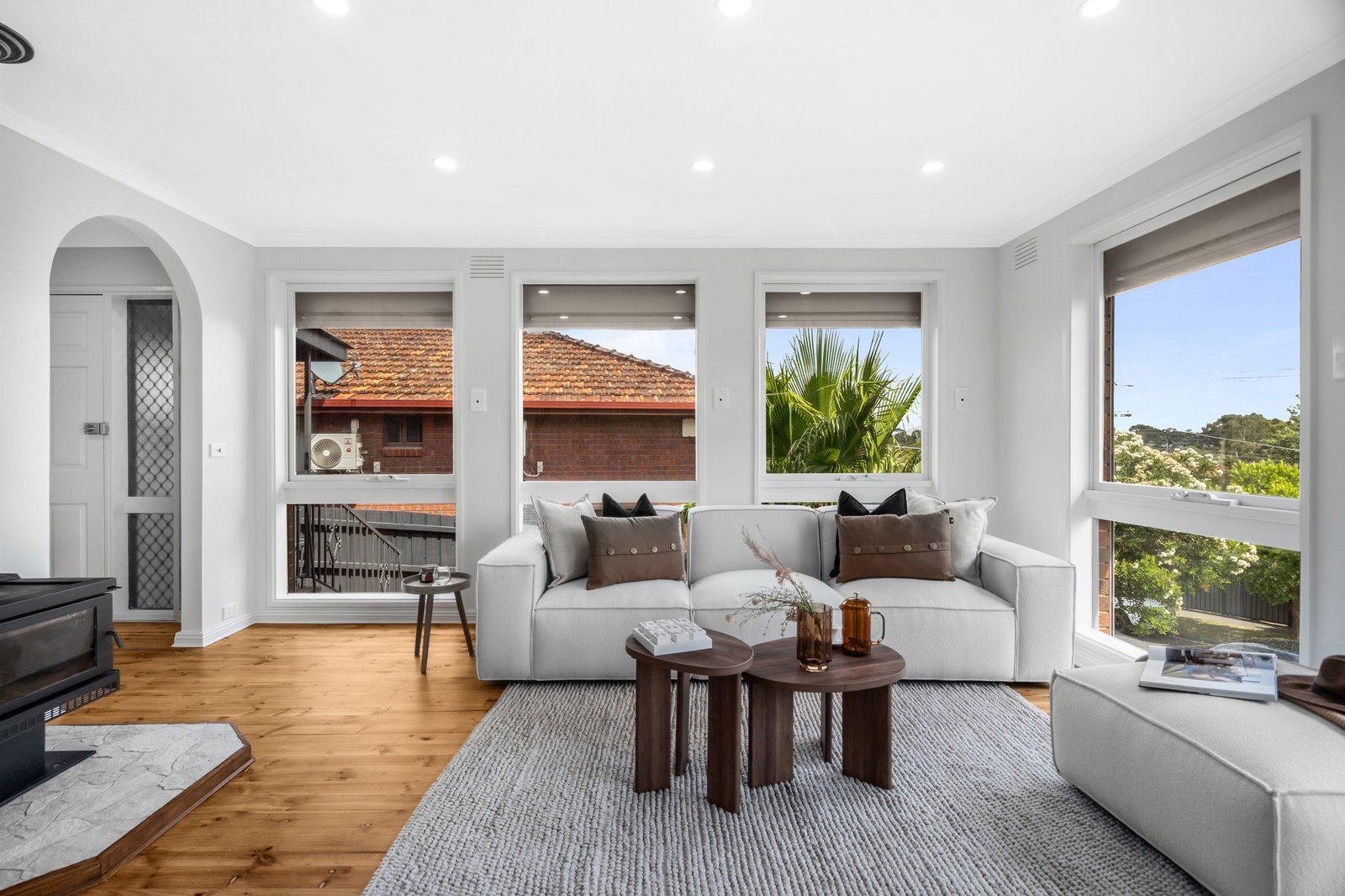 Real Estate and Property in 5 Baystone Road, Epping, VIC