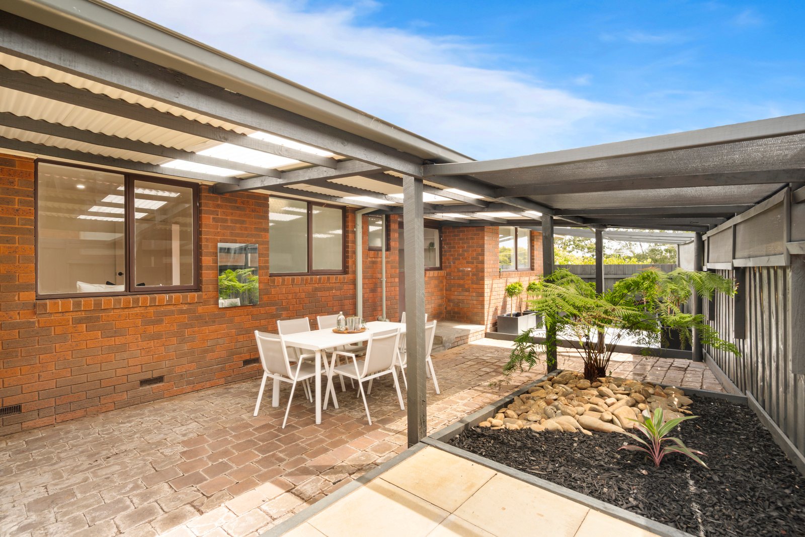 Real Estate and Property in 5 Baystone Road, Epping, VIC