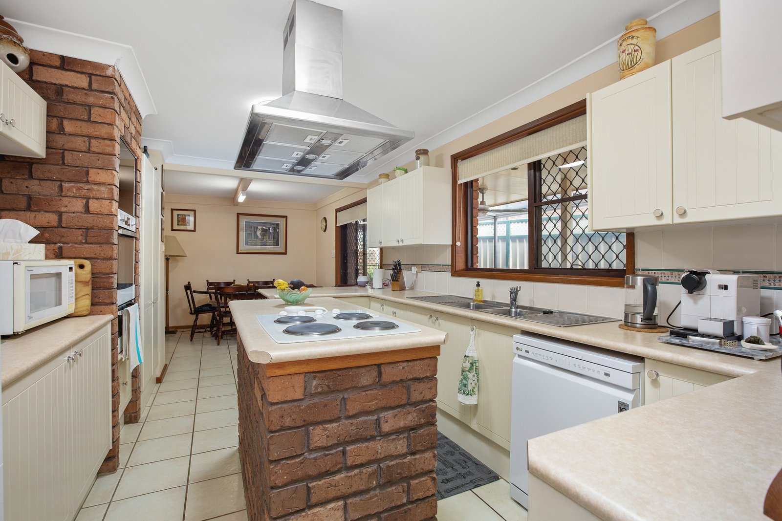 5 Bedford Street METFORD 6