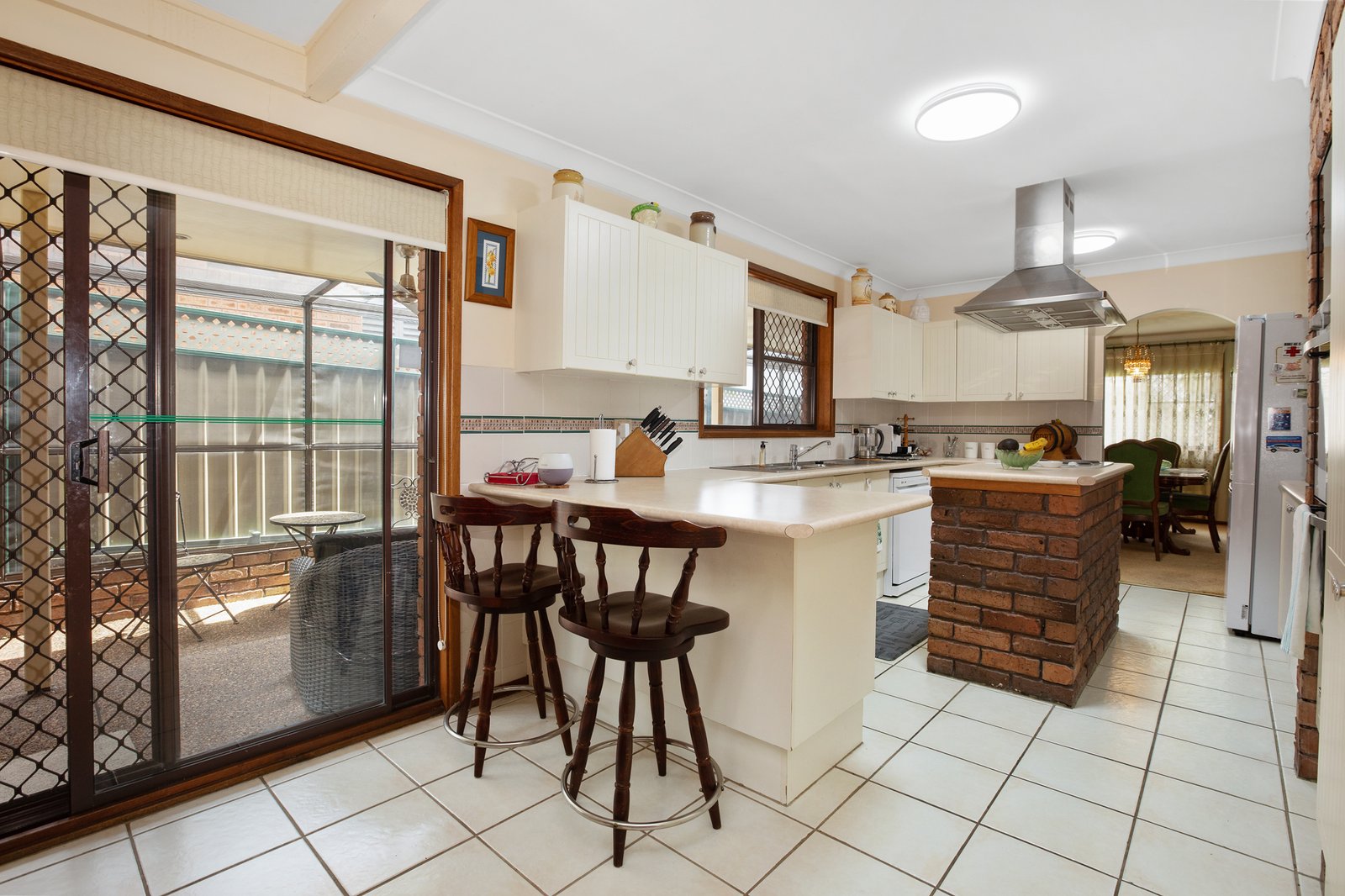 5 Bedford Street METFORD 8