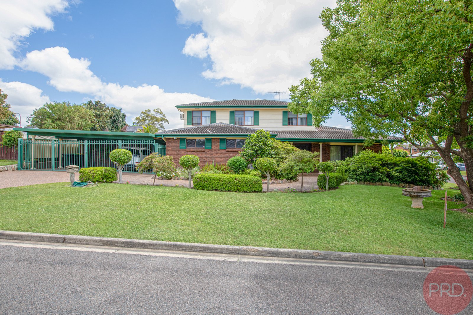 5 Bedford Street METFORD 27