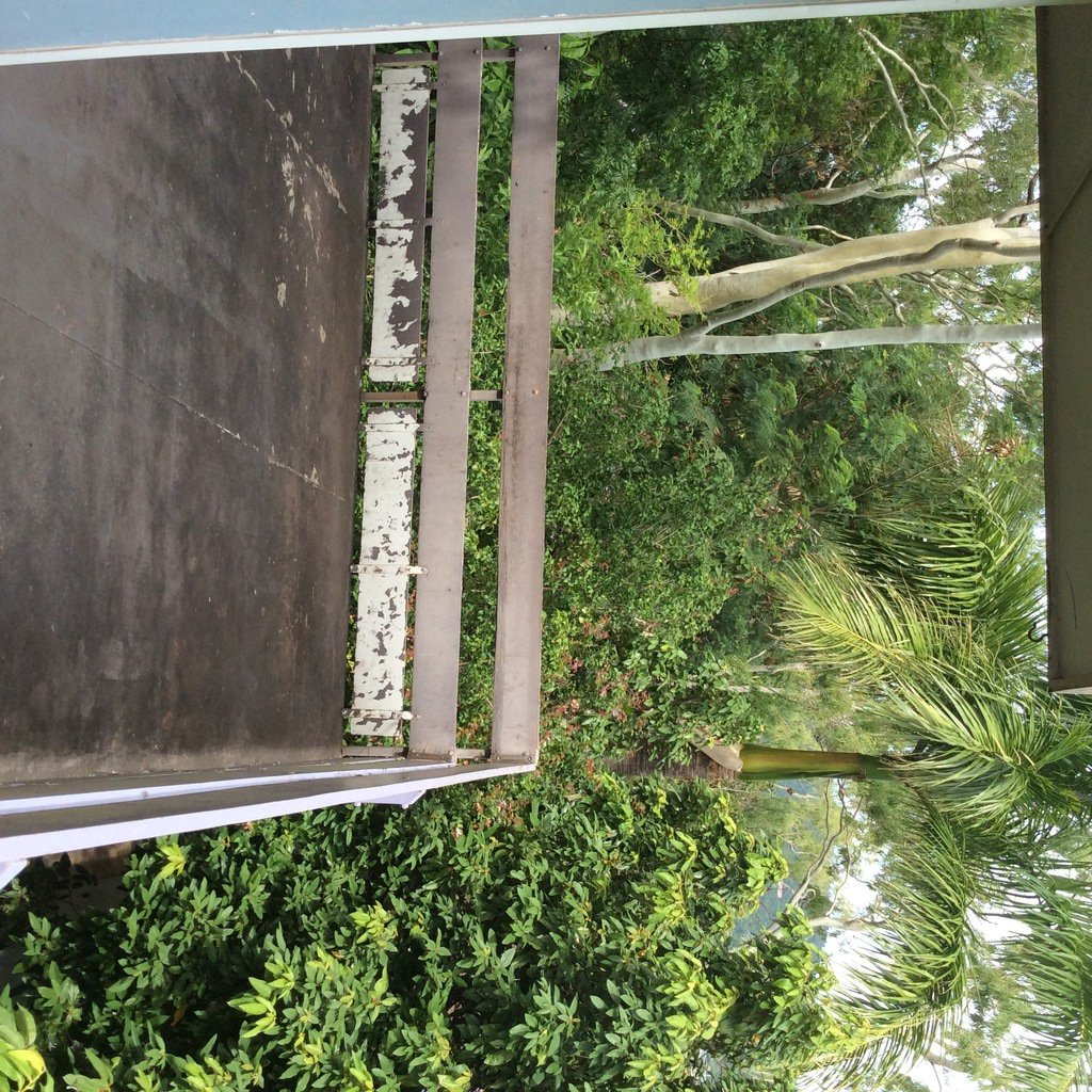 5 Begley Street AIRLIE BEACH 3