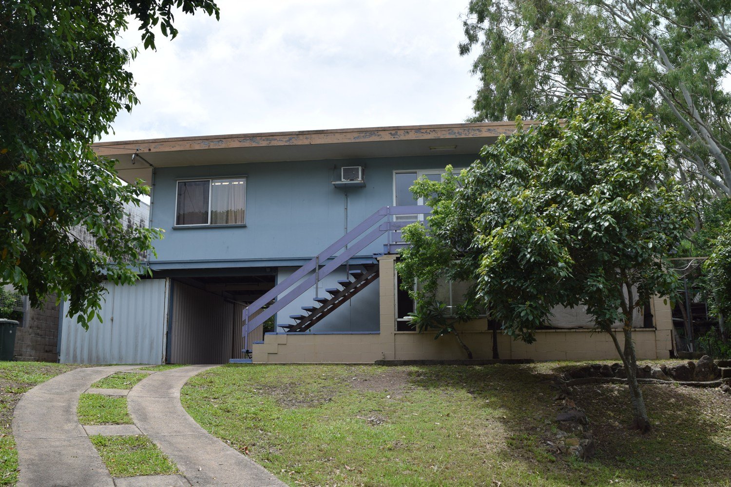 5 Begley Street AIRLIE BEACH 4