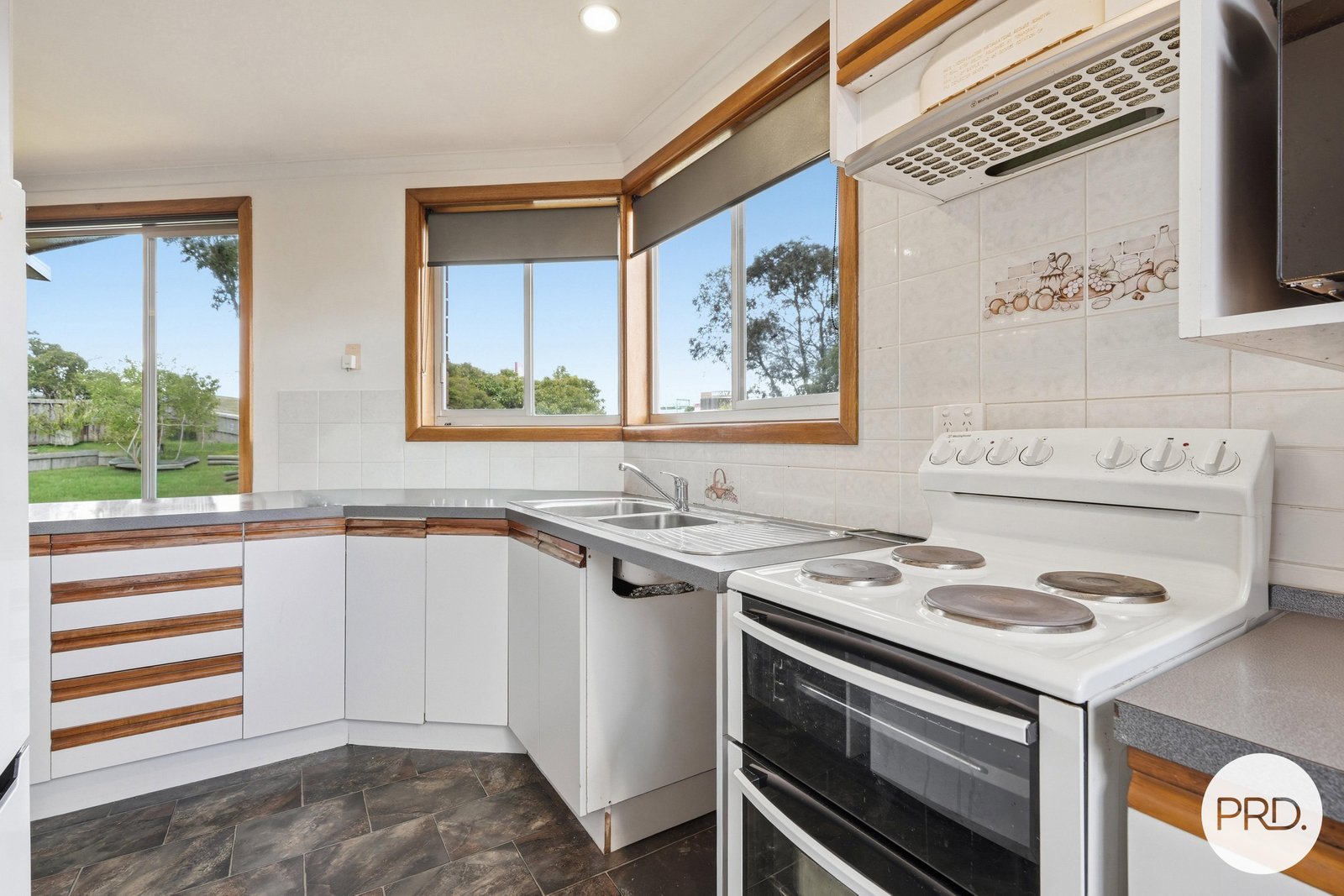 5 Bennett Place BRIDGEWATER 11