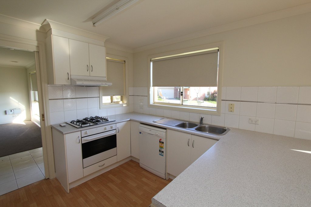 5 Bentley Place BALLARAT EAST 11