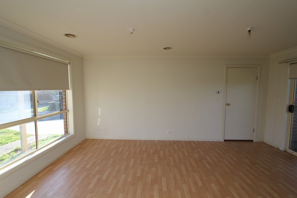 5 Bentley Place BALLARAT EAST 12