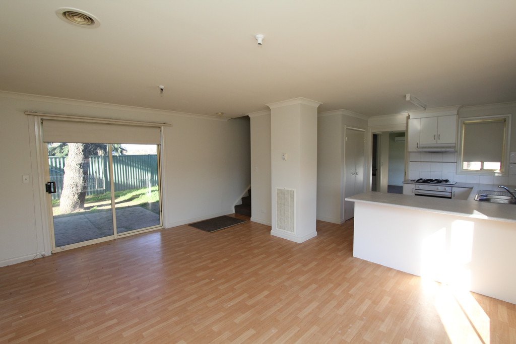 5 Bentley Place BALLARAT EAST 13