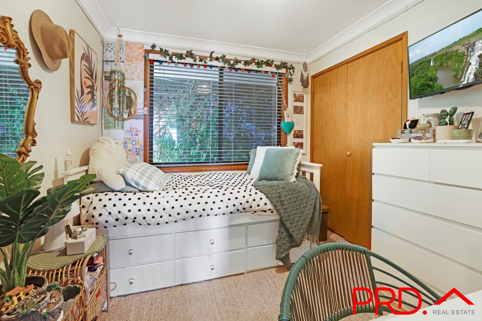 5 Bernice Place TAMWORTH 8