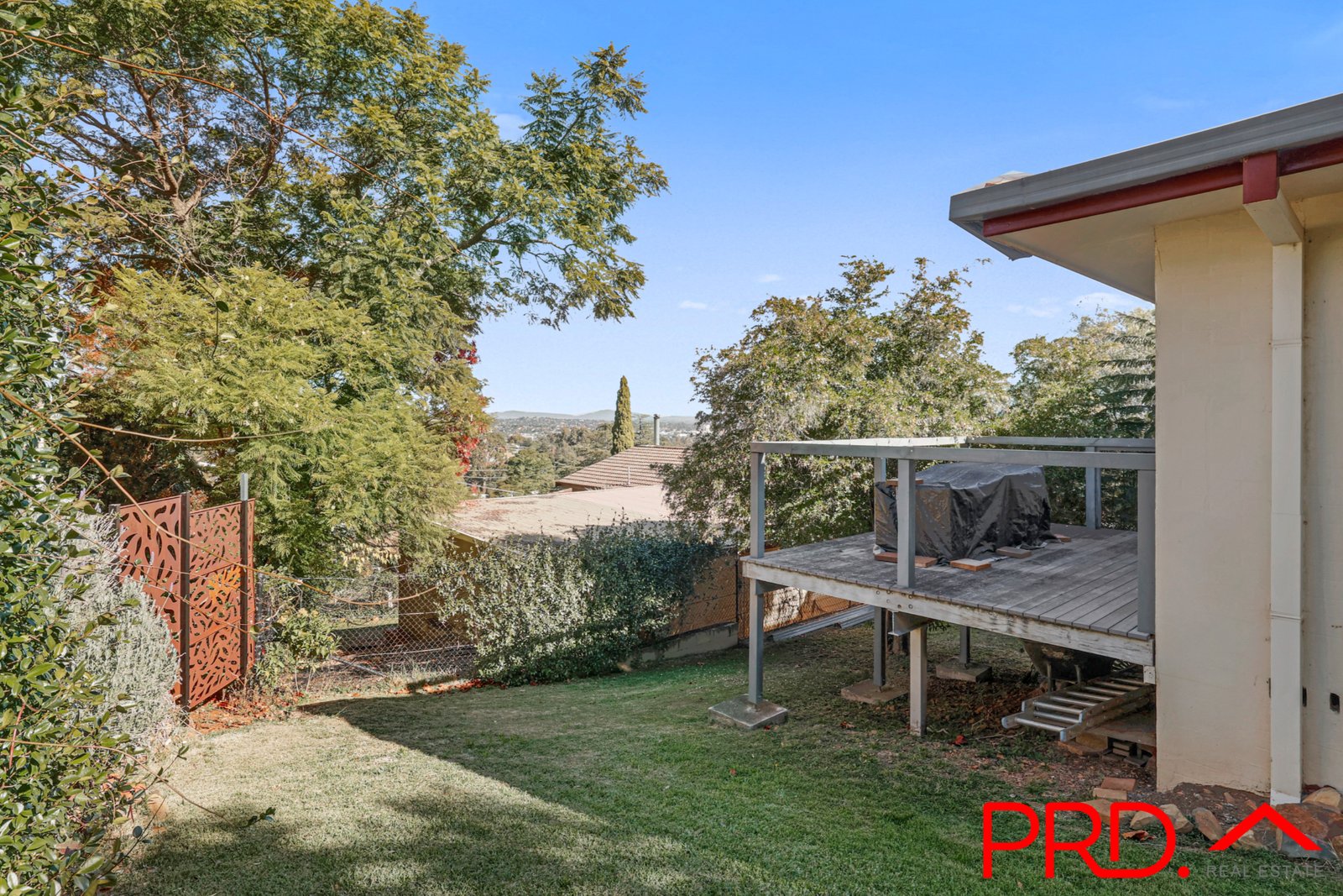 5 Bernice Place TAMWORTH 21