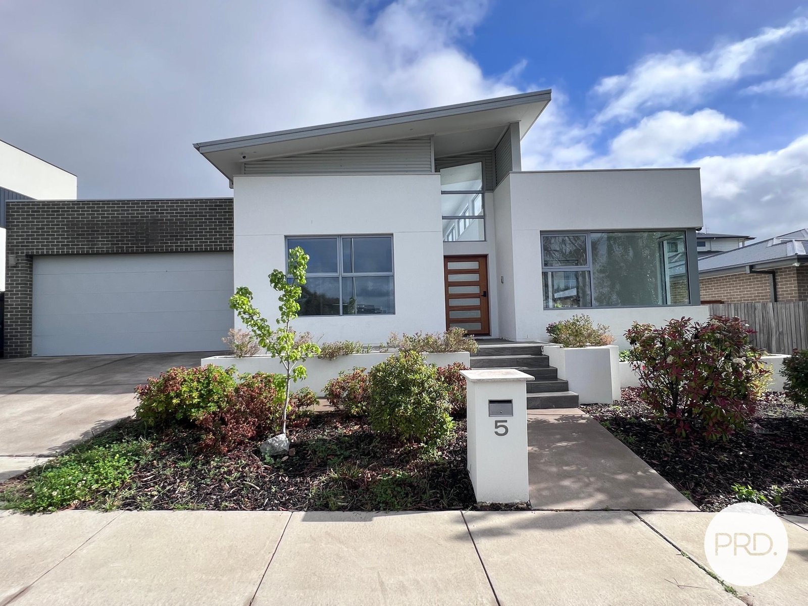 5 Bertie Close DENMAN PROSPECT 1