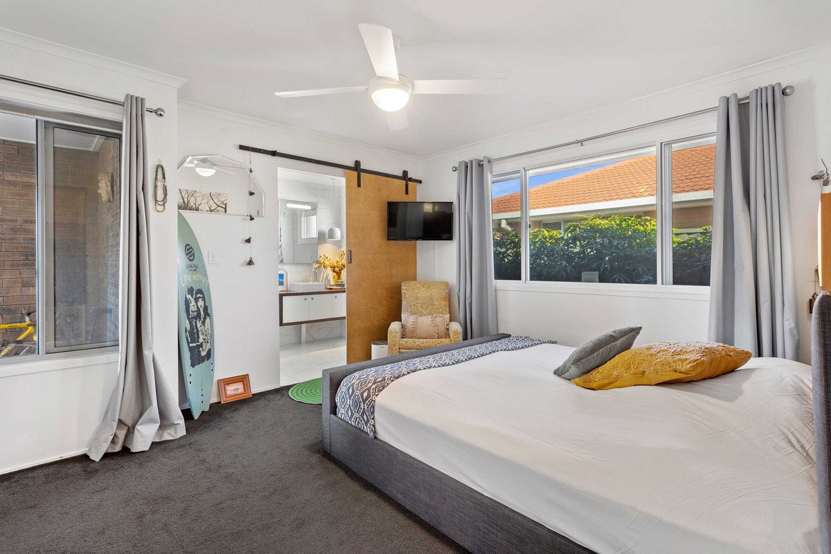 5 Binnacle Court Mermaid Waters 7