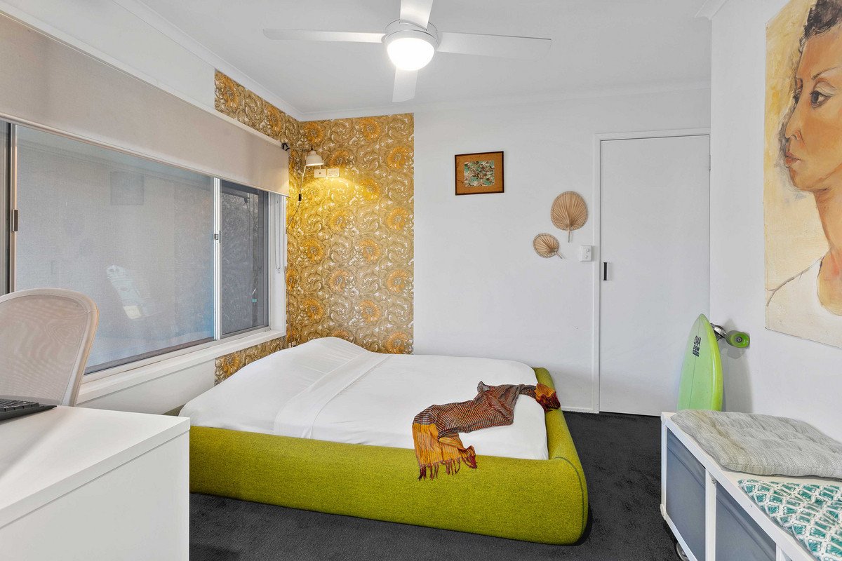 5 Binnacle Court Mermaid Waters 11