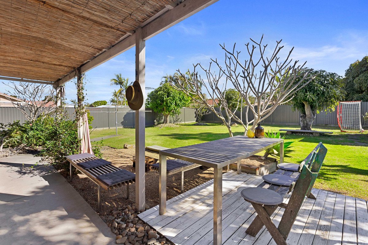 5 Binnacle Court Mermaid Waters 13