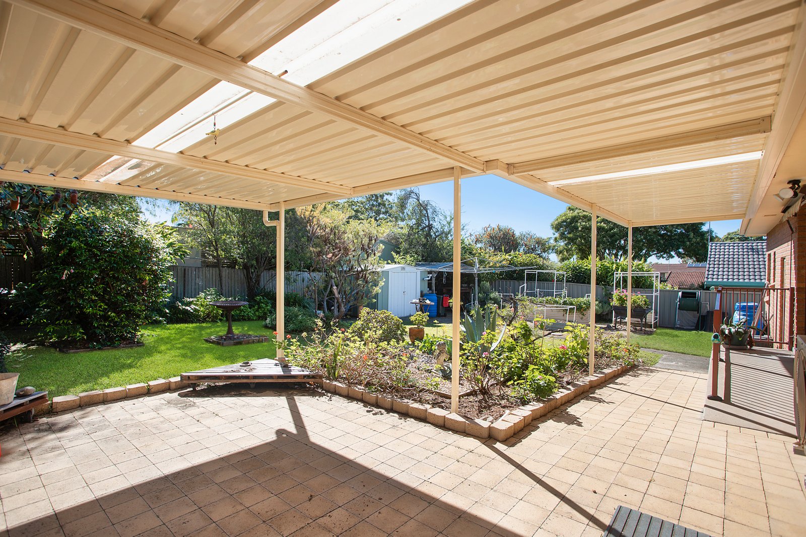 5 Blackbutt Crescent LAURIETON 13