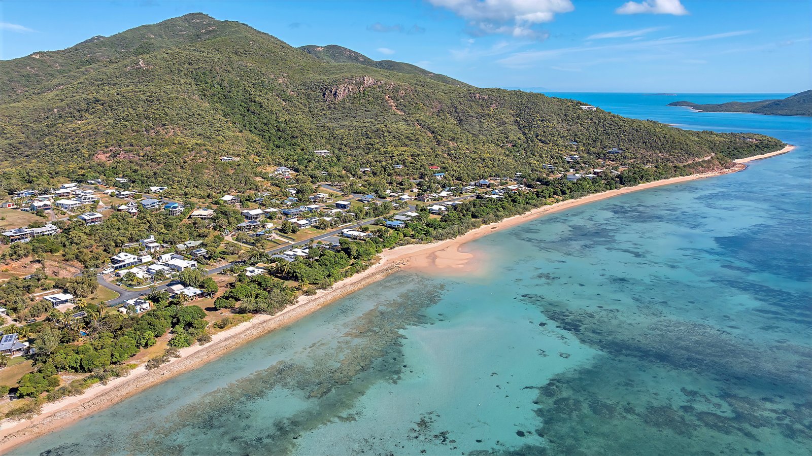 5 Blackcurrant Drive HIDEAWAY BAY 13