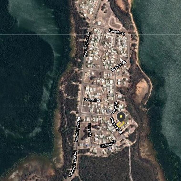 5 Blackney Street TURKEY BEACH 2