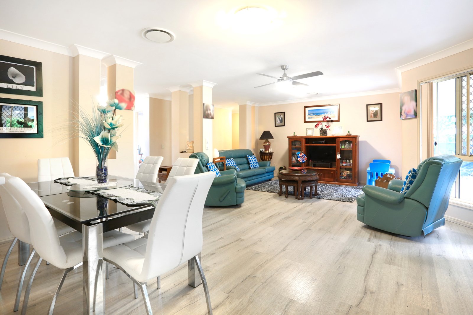 5 Bleadon Place MUDGEERABA 2