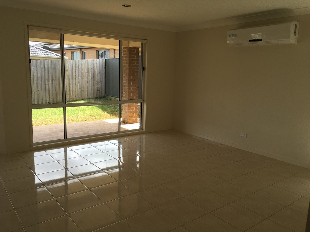 5 Blue View Terrace GLENMORE PARK 3