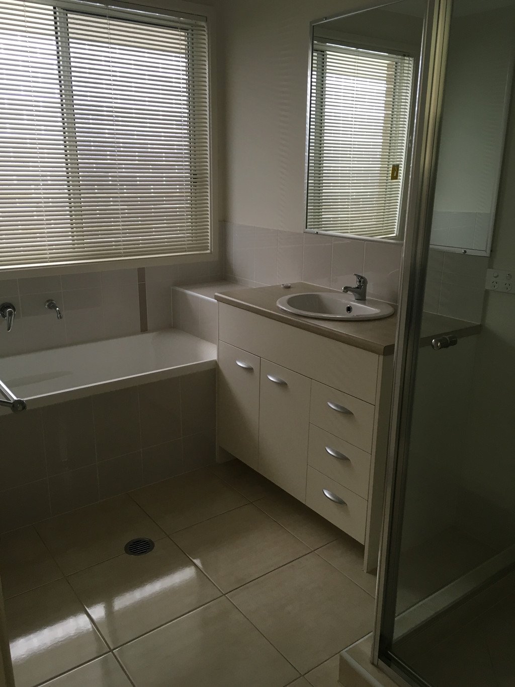 5 Blue View Terrace GLENMORE PARK 4