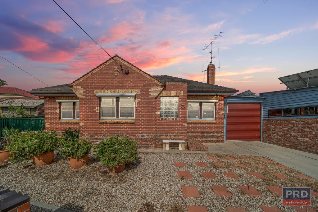 5 Bray Street LONG GULLY 1