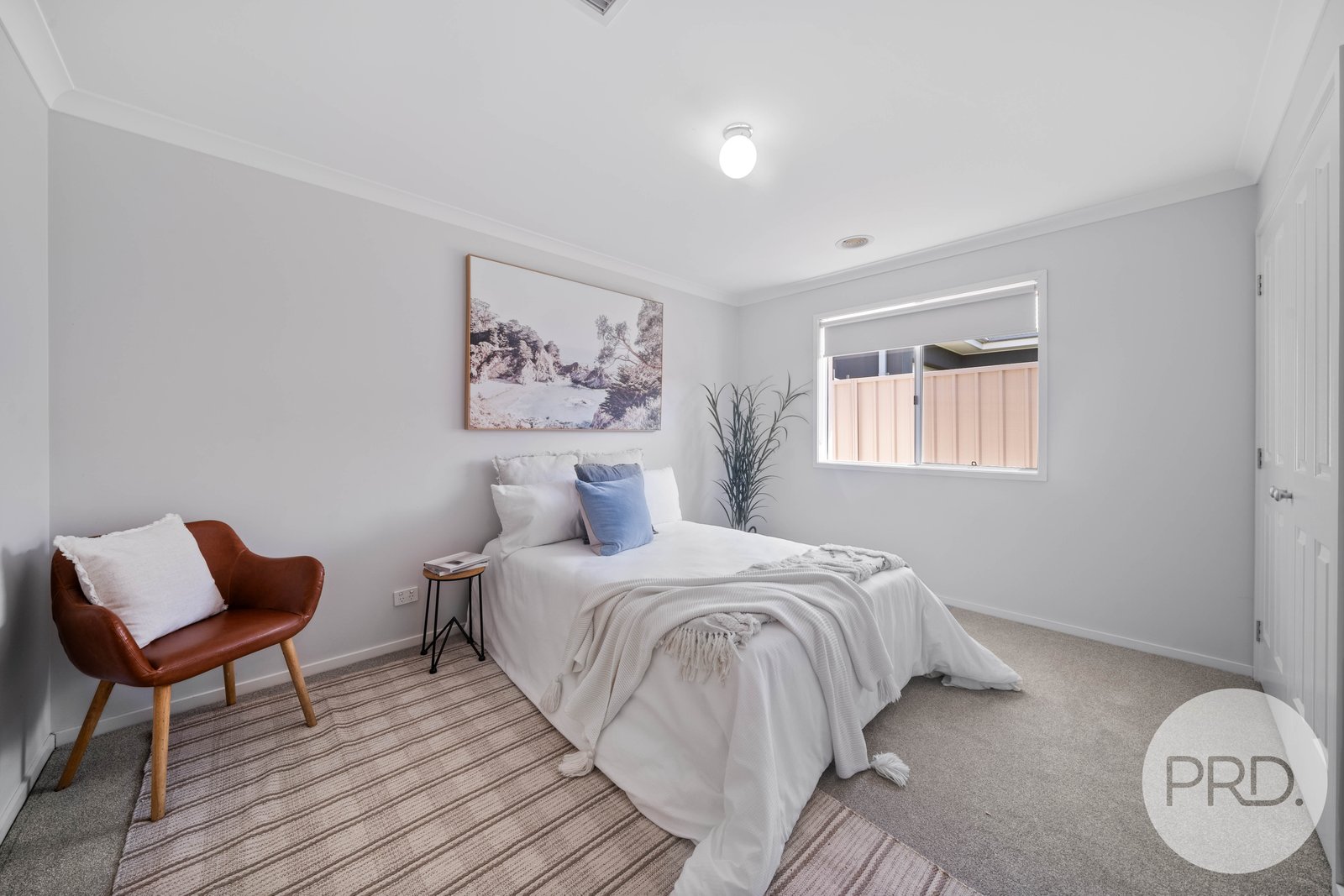 5 Breasley Crescent BOOROOMA 9