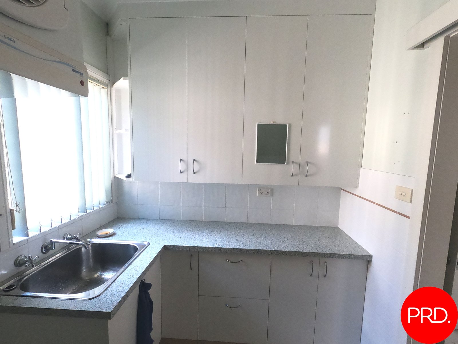 5 Brett Place INGLEBURN 10