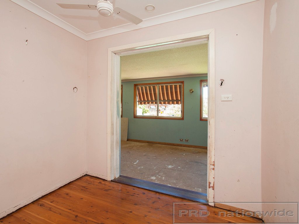 5 Broughton Street RUTHERFORD 8