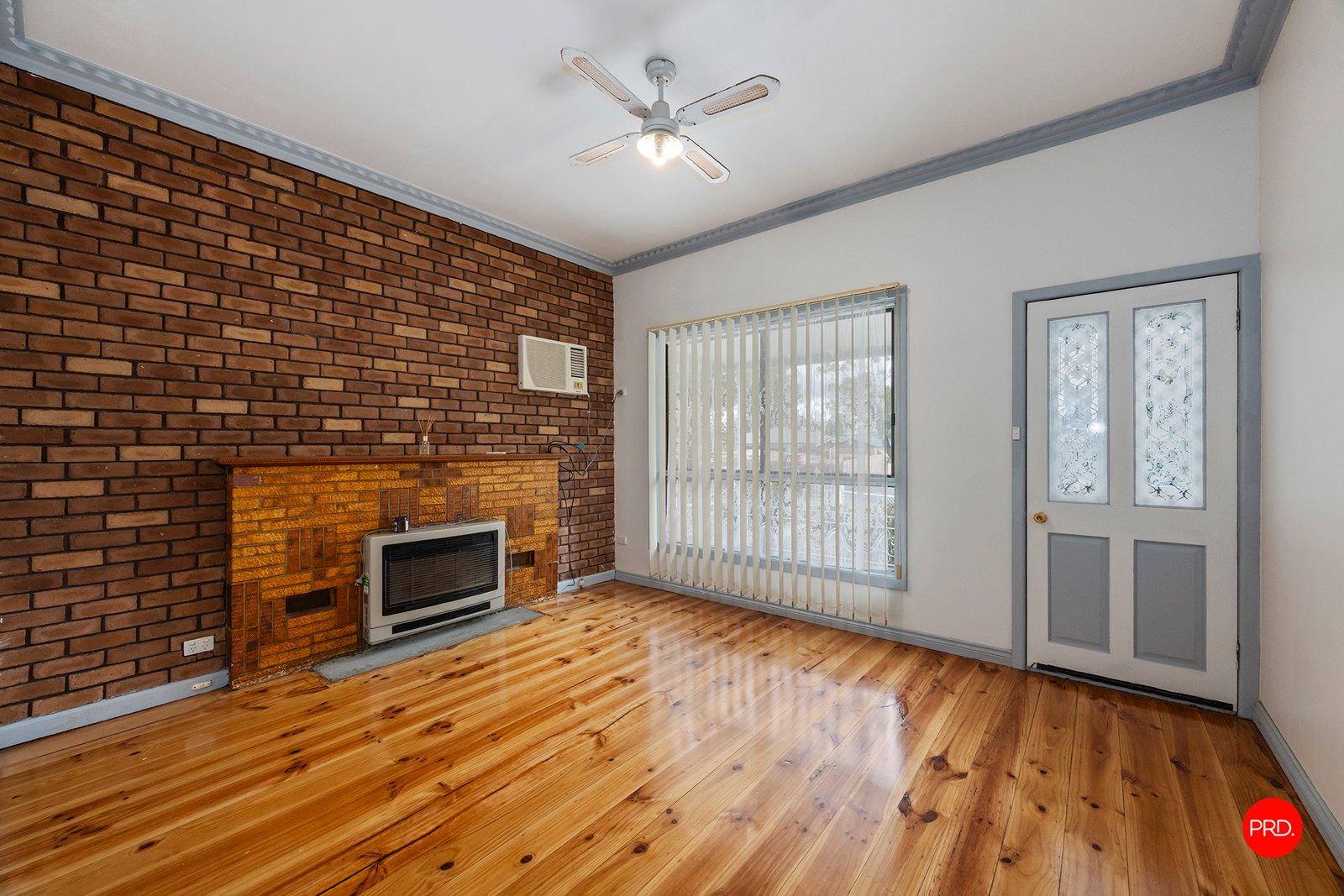 5 Brown Street CALIFORNIA GULLY 3