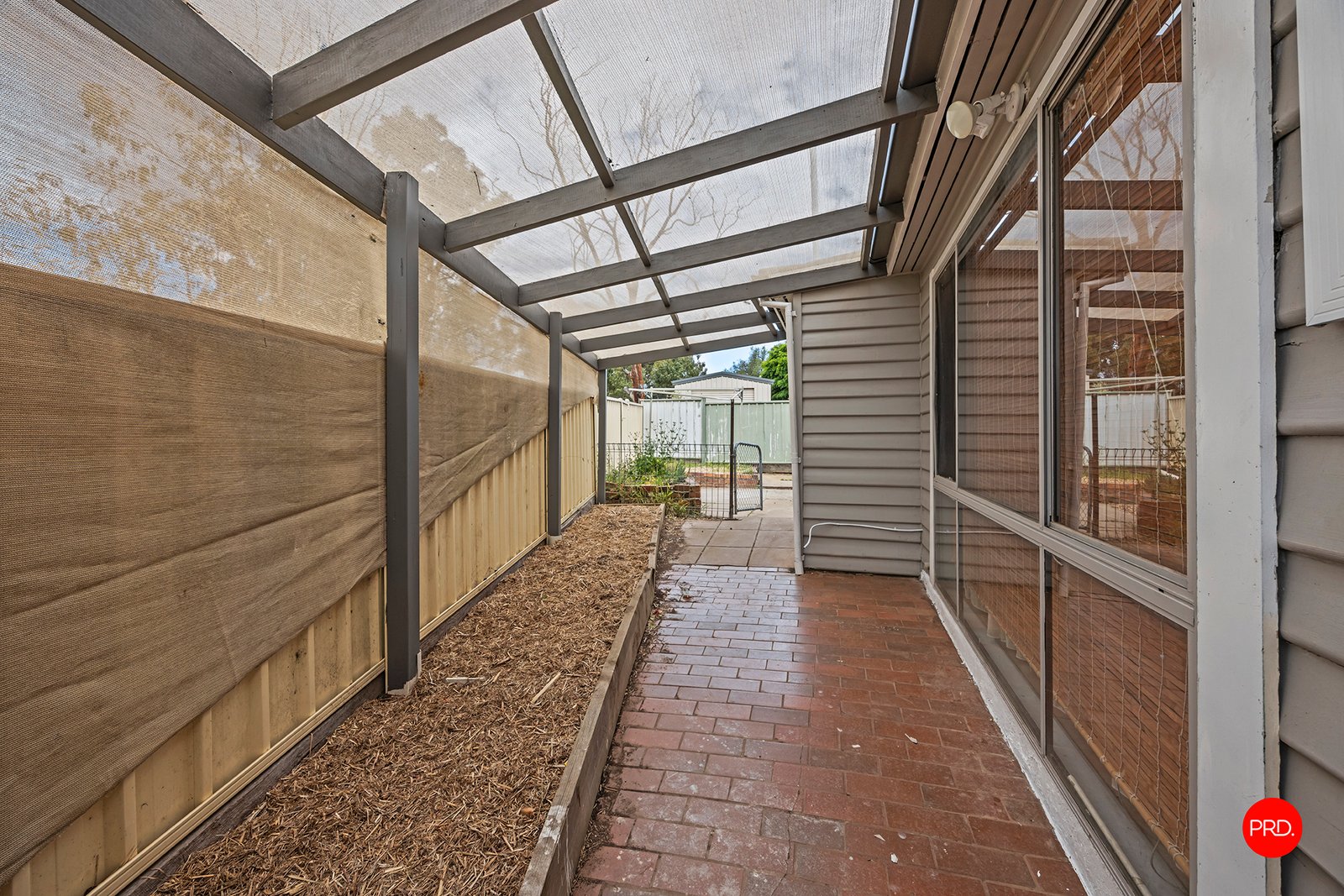 5 Brown Street CALIFORNIA GULLY 14