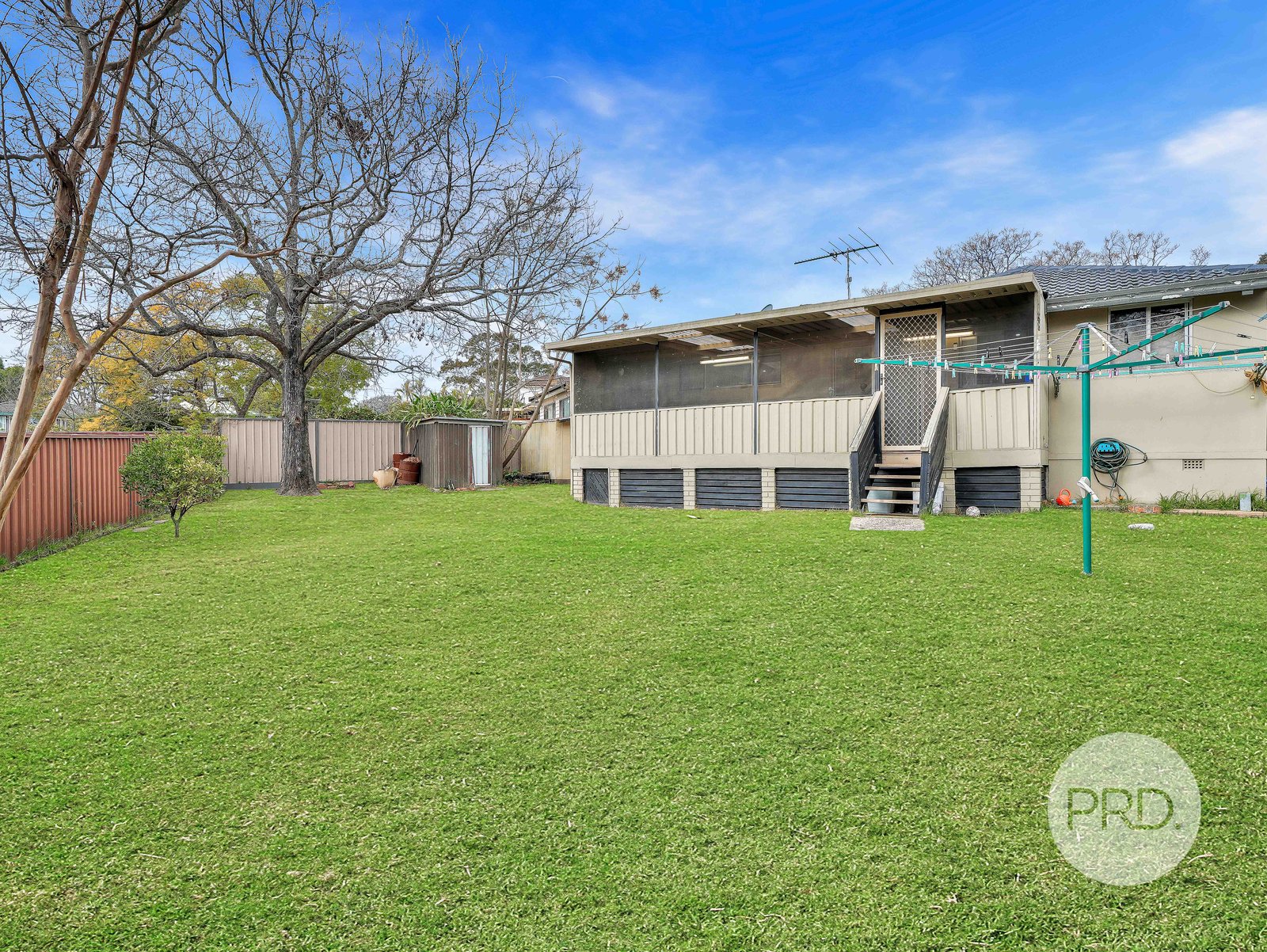 5 Brudenell Avenue LEUMEAH 10