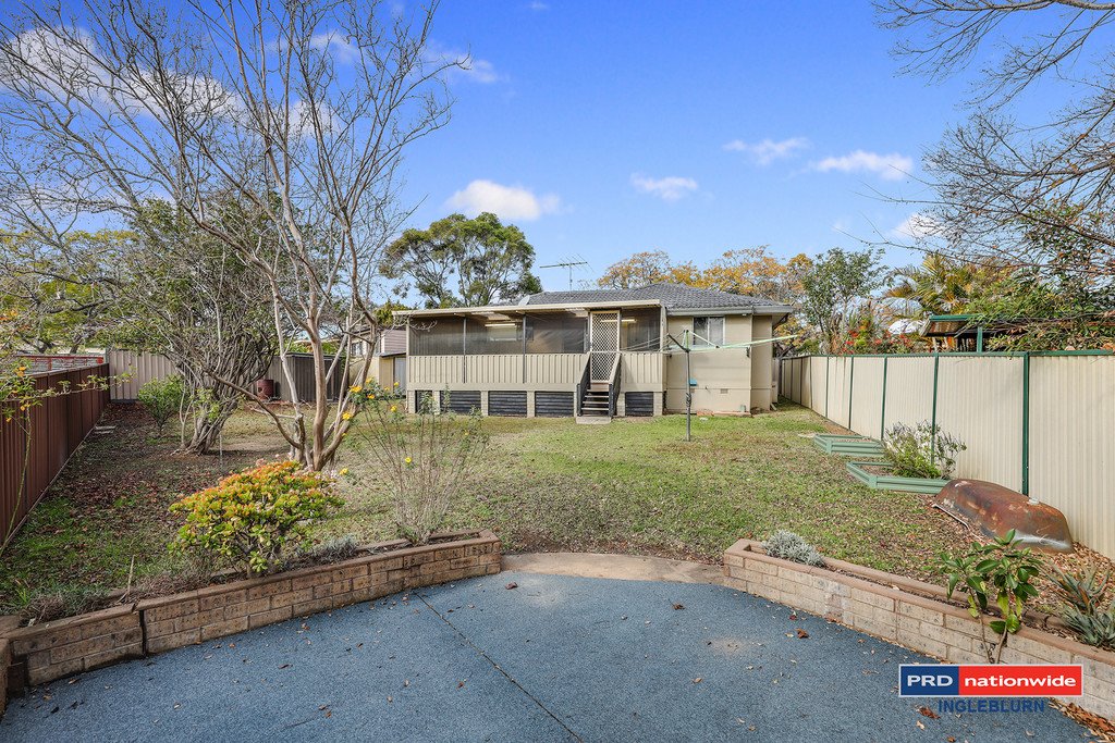 5 Brudenell Avenue LEUMEAH 4