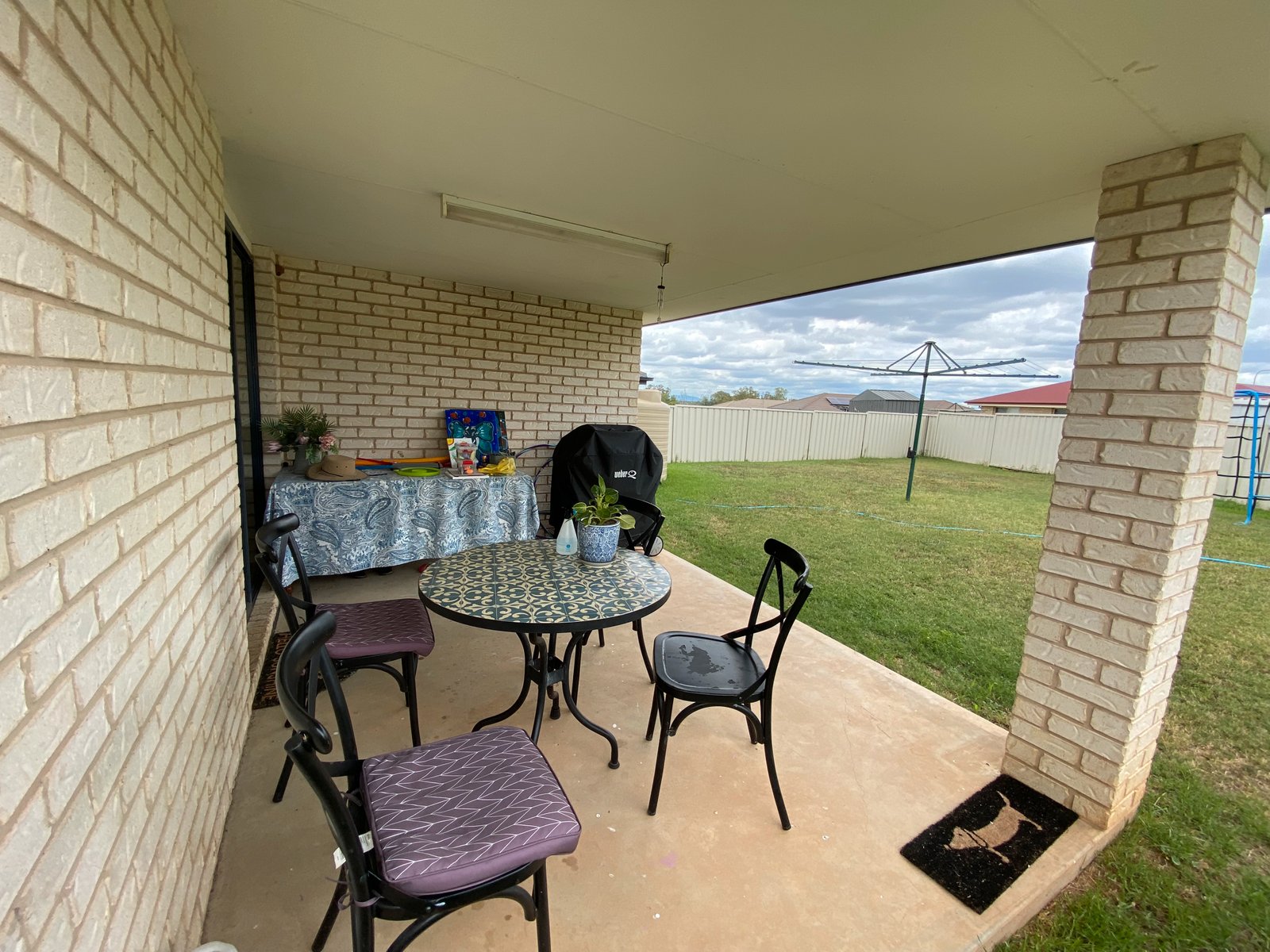 5 Brushbox Grove TAMWORTH 4