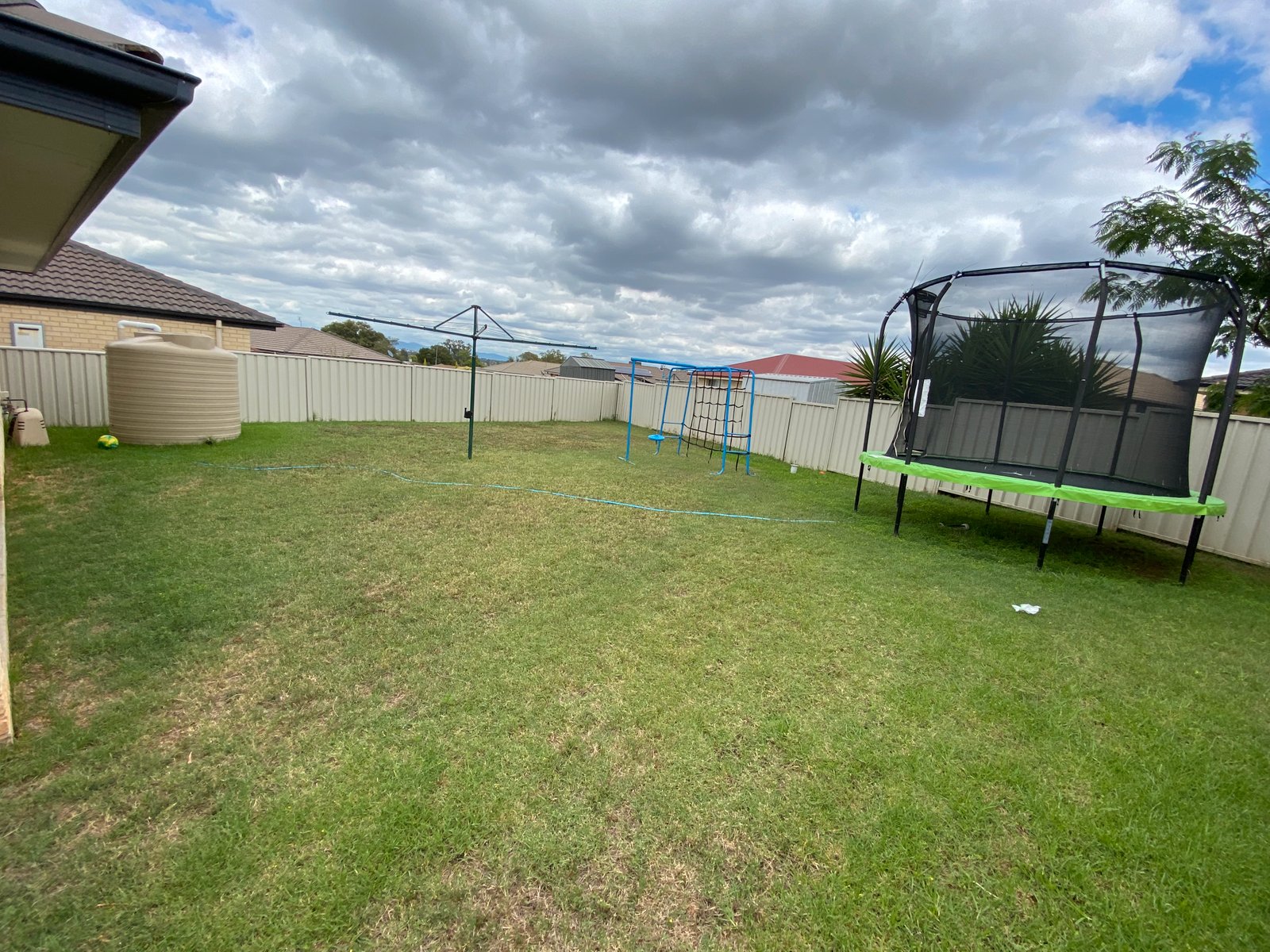 5 Brushbox Grove TAMWORTH 11