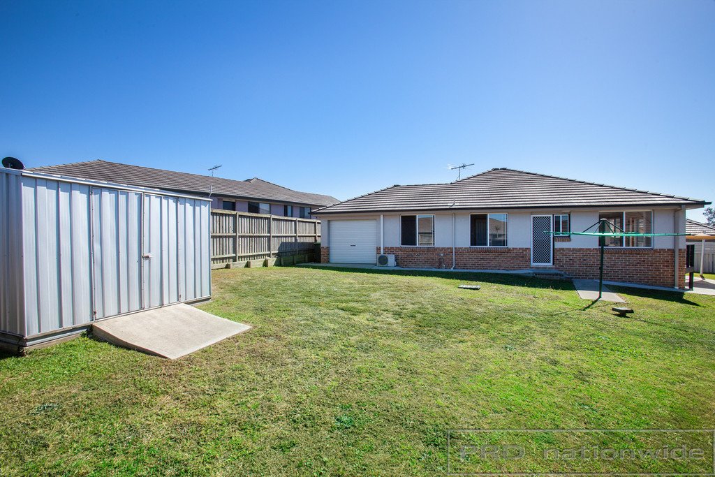5 Budburst Court BRANXTON 18