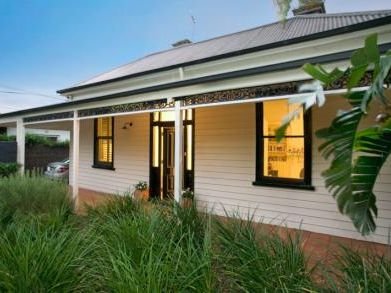 Photos: 5 Budd Street