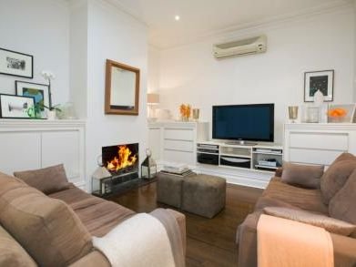 Gallery: 5 Budd Street